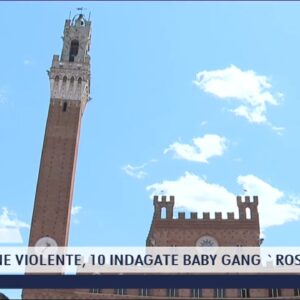 2022-04-23 SIENA - RAGAZZINE VIOLENTE, 10 INDAGATE BABY GANG 'ROSA'