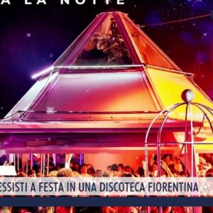 2023-08-26 FIRENZE - CARTELLI SESSISTI A FESTA IN UNA DISCOTECA FIORENTINA